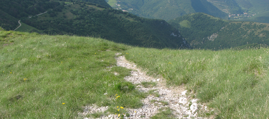 Monte Cucco Sentiero 228 - immagine 2