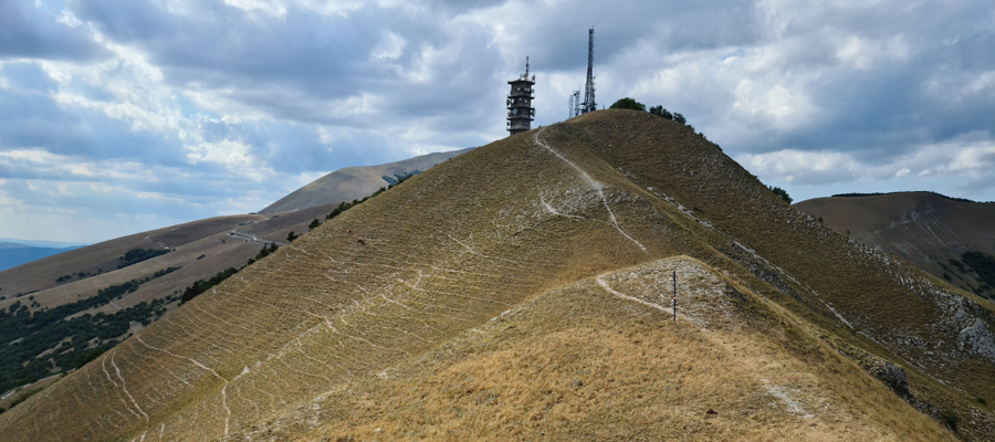 Monte Cucco Sentiero 235 - immagine 12 (Montarone)